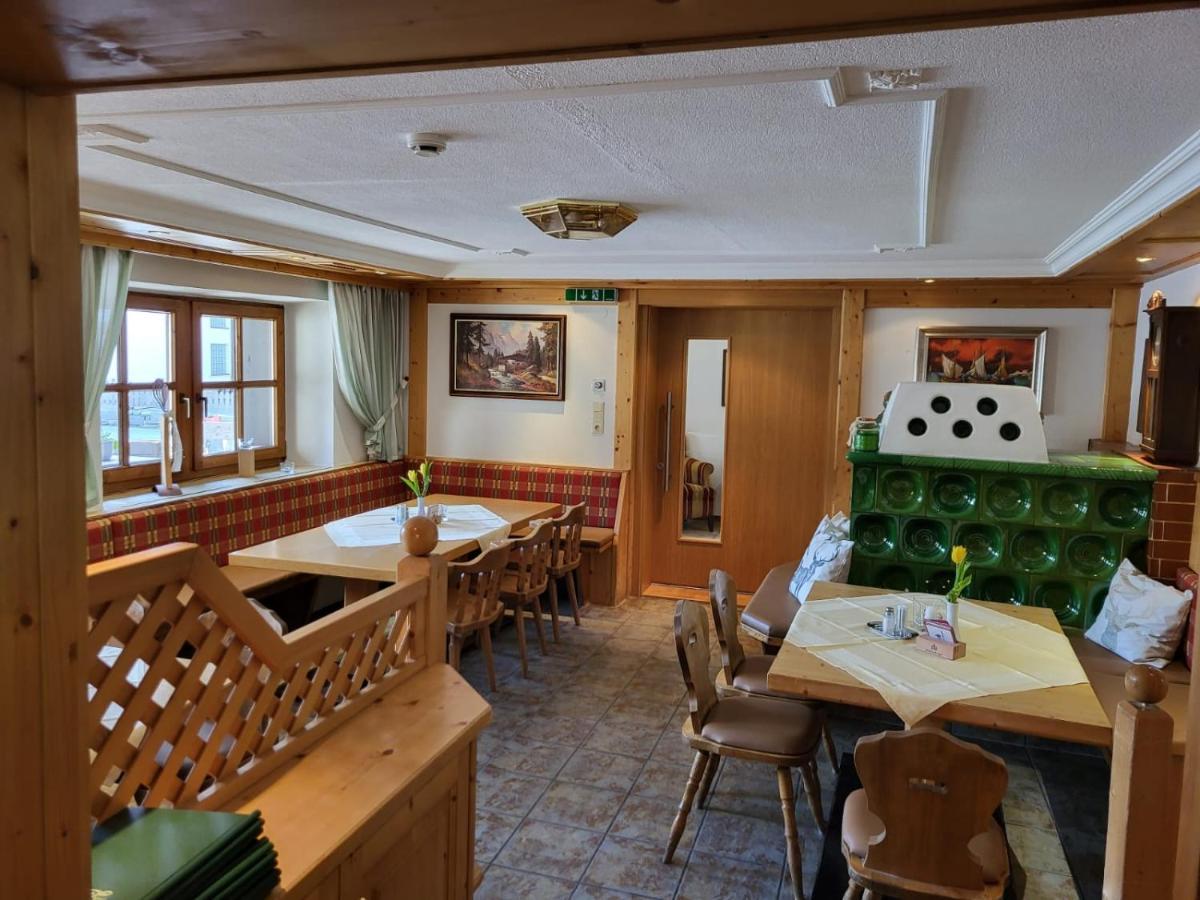Hotel Restaurant Liesele Sonne Sankt Leonhard im Pitztal Eksteriør bilde