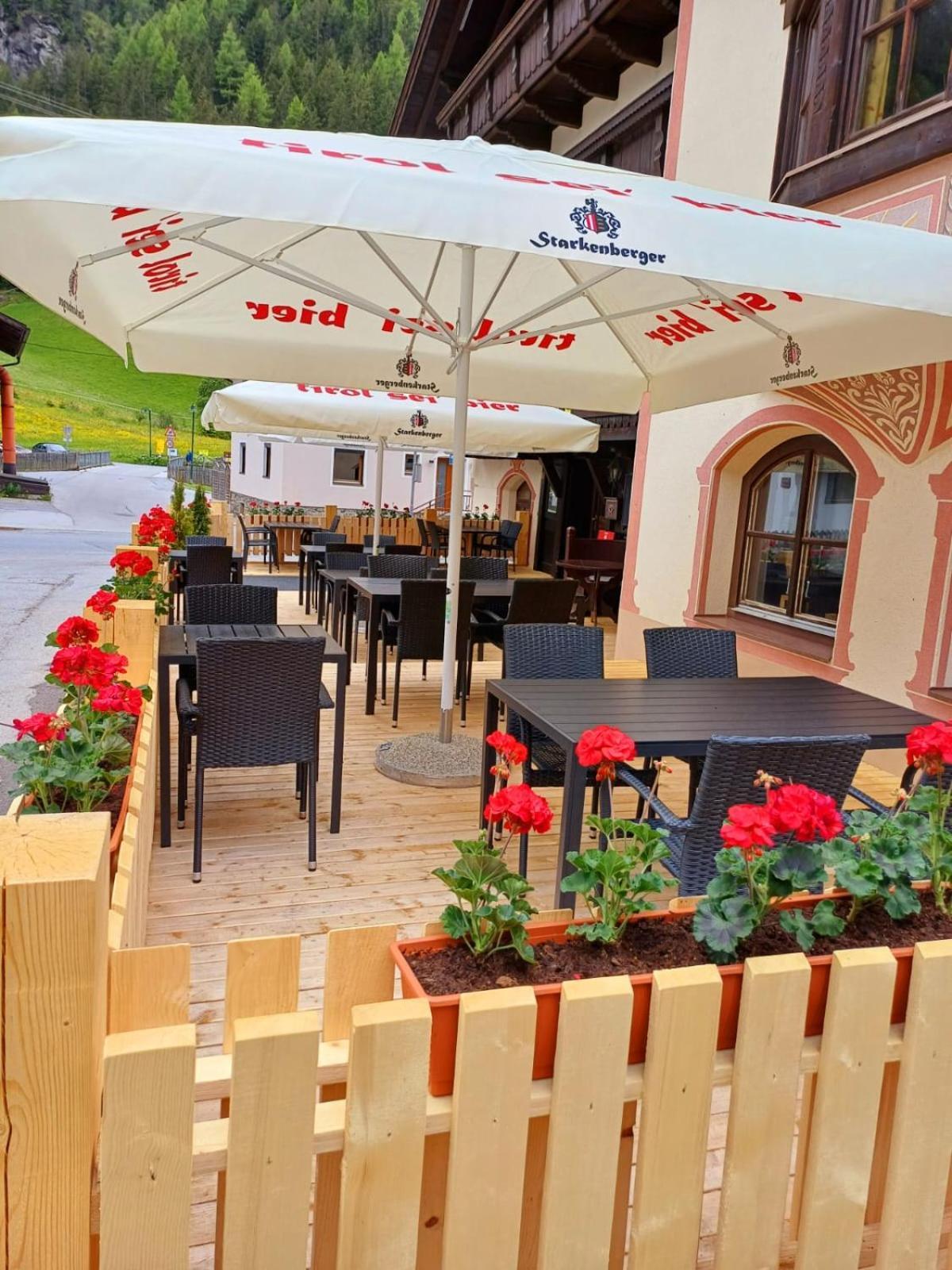 Hotel Restaurant Liesele Sonne Sankt Leonhard im Pitztal Eksteriør bilde